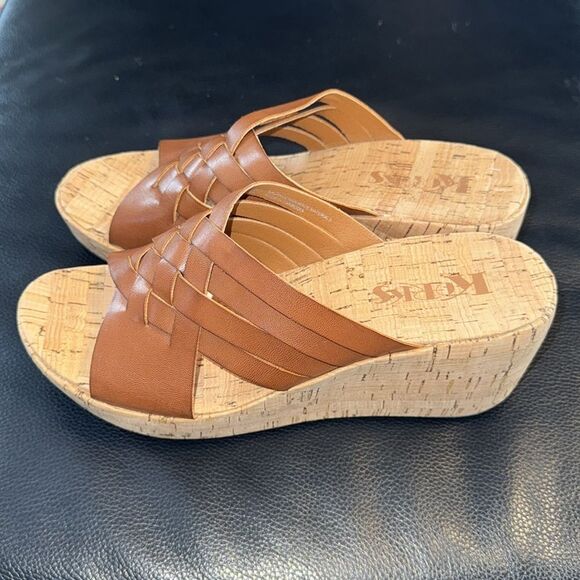 KORKS Noelle Weave Wedge Mule Sandals - Picture 4 of 10